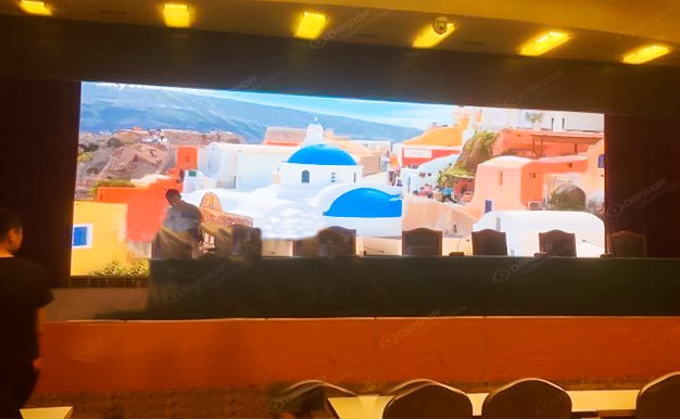 国内某单位室内P2.5会议屏